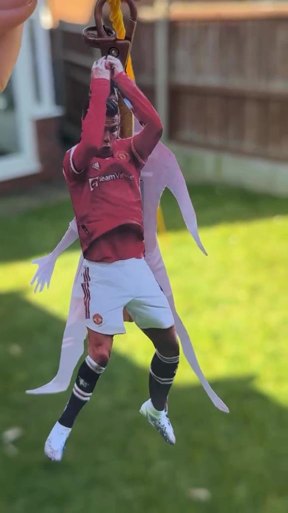 妙啊！球迷根據球員人物特點，做出經典還原裝置