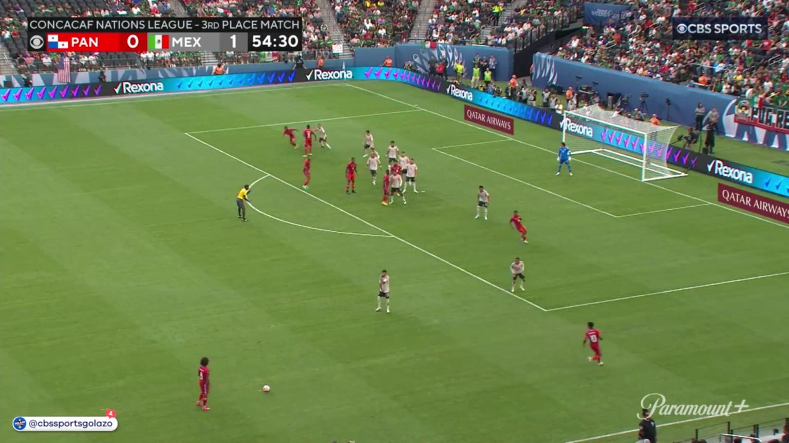 集體劃船？！這慶祝動作都跟誰學的，都忘了看倒鉤進球了