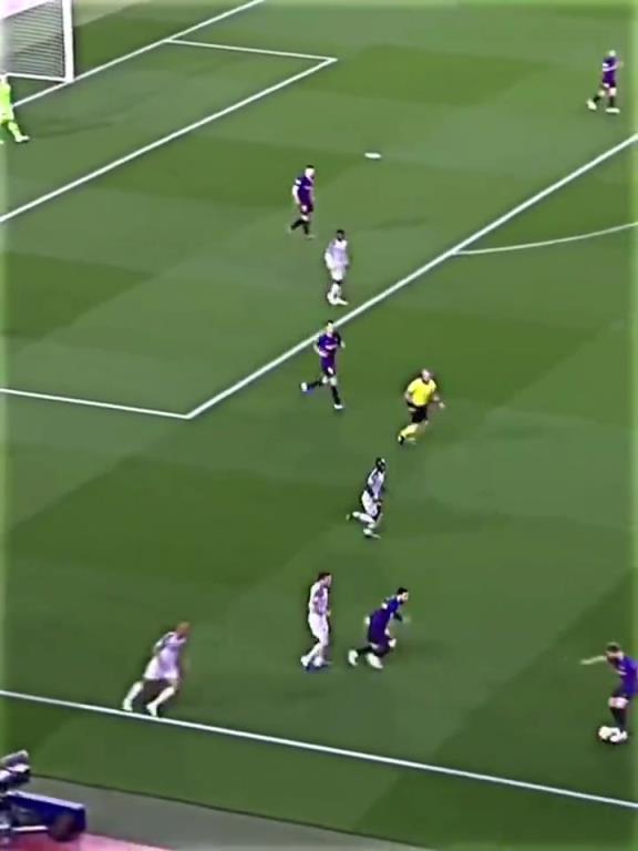 簡(jiǎn)直就是藝術(shù)！人們也許沒意識(shí)到梅西給足壇留下了什么！