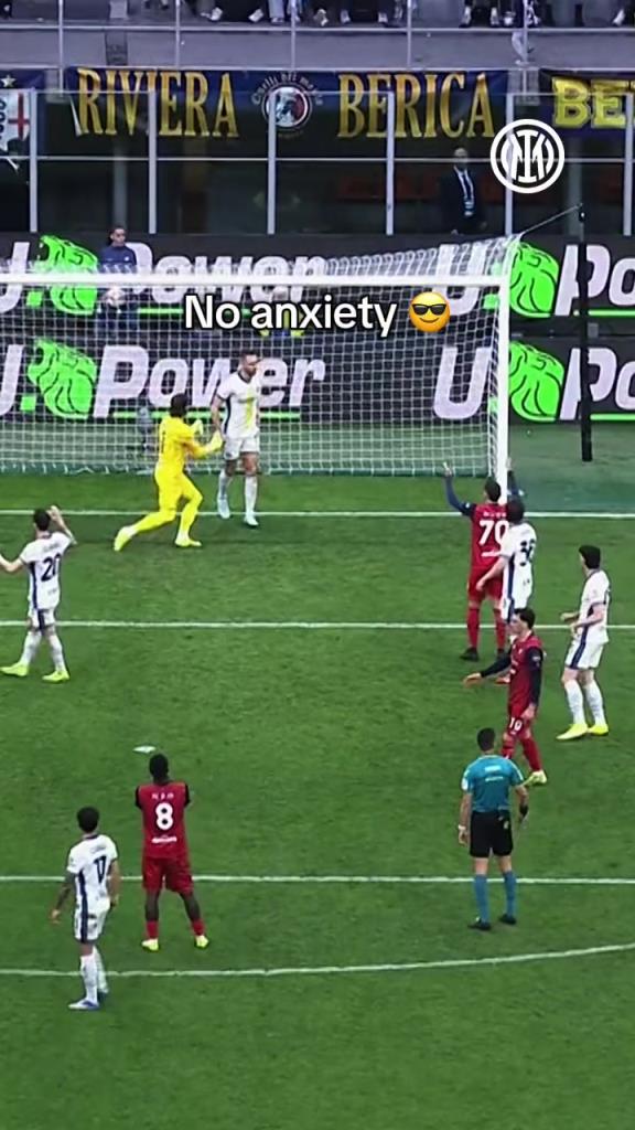 索默直呼專業(yè)，德弗里這次頭球解圍堪比一粒進球