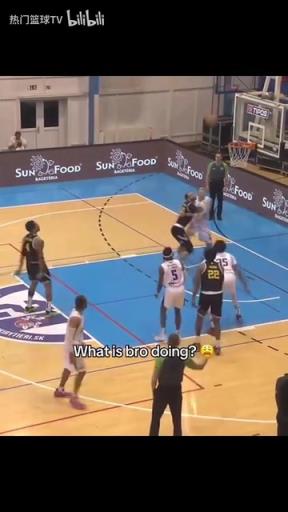 一分變兩分！這哥們得感謝5號為他成就了名場面！